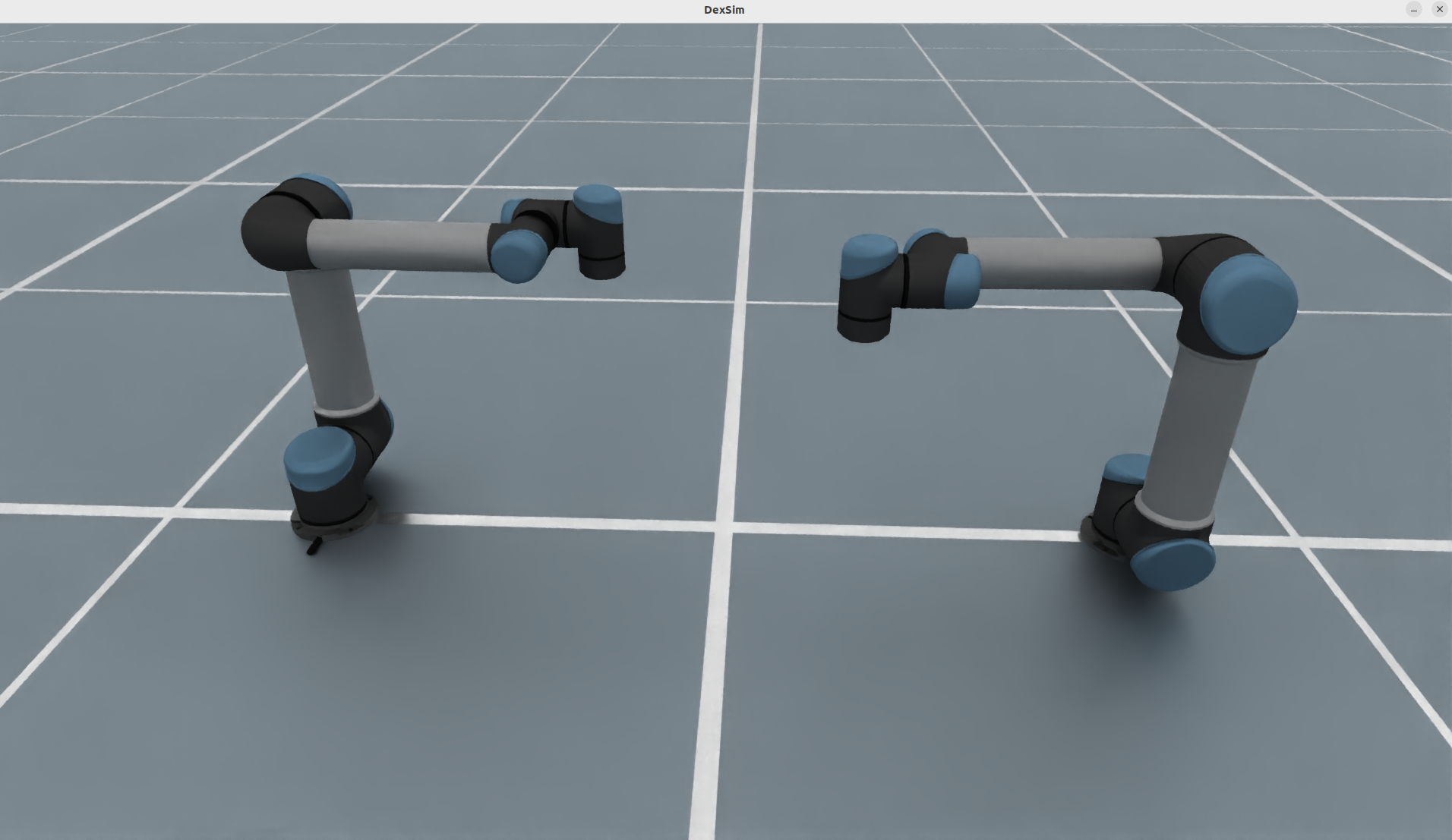 Wide mirrored dual arm layout